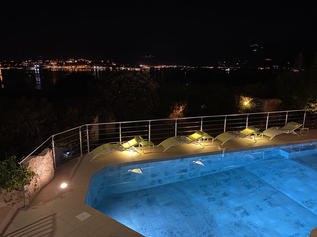 Piscine avec vue mer - Hôtel Palombaggia